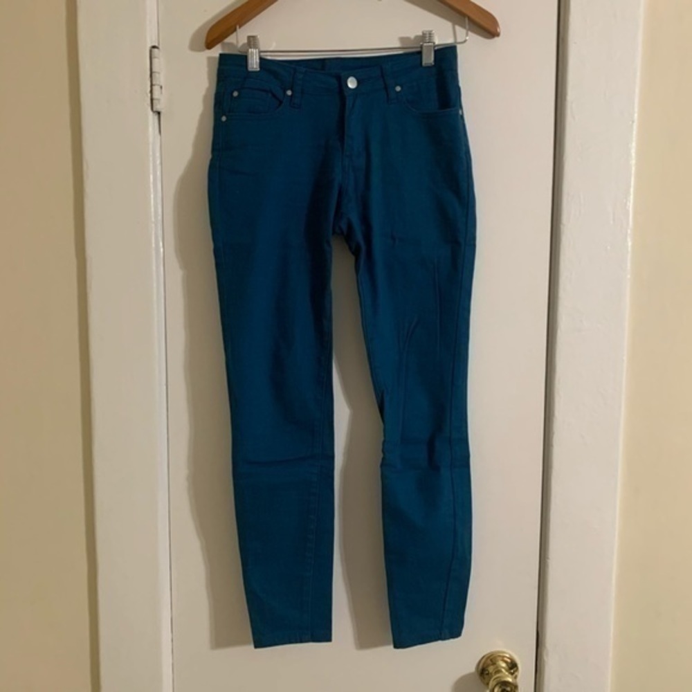 Walter Blue Colored Skinny Jeans‎ Size 25